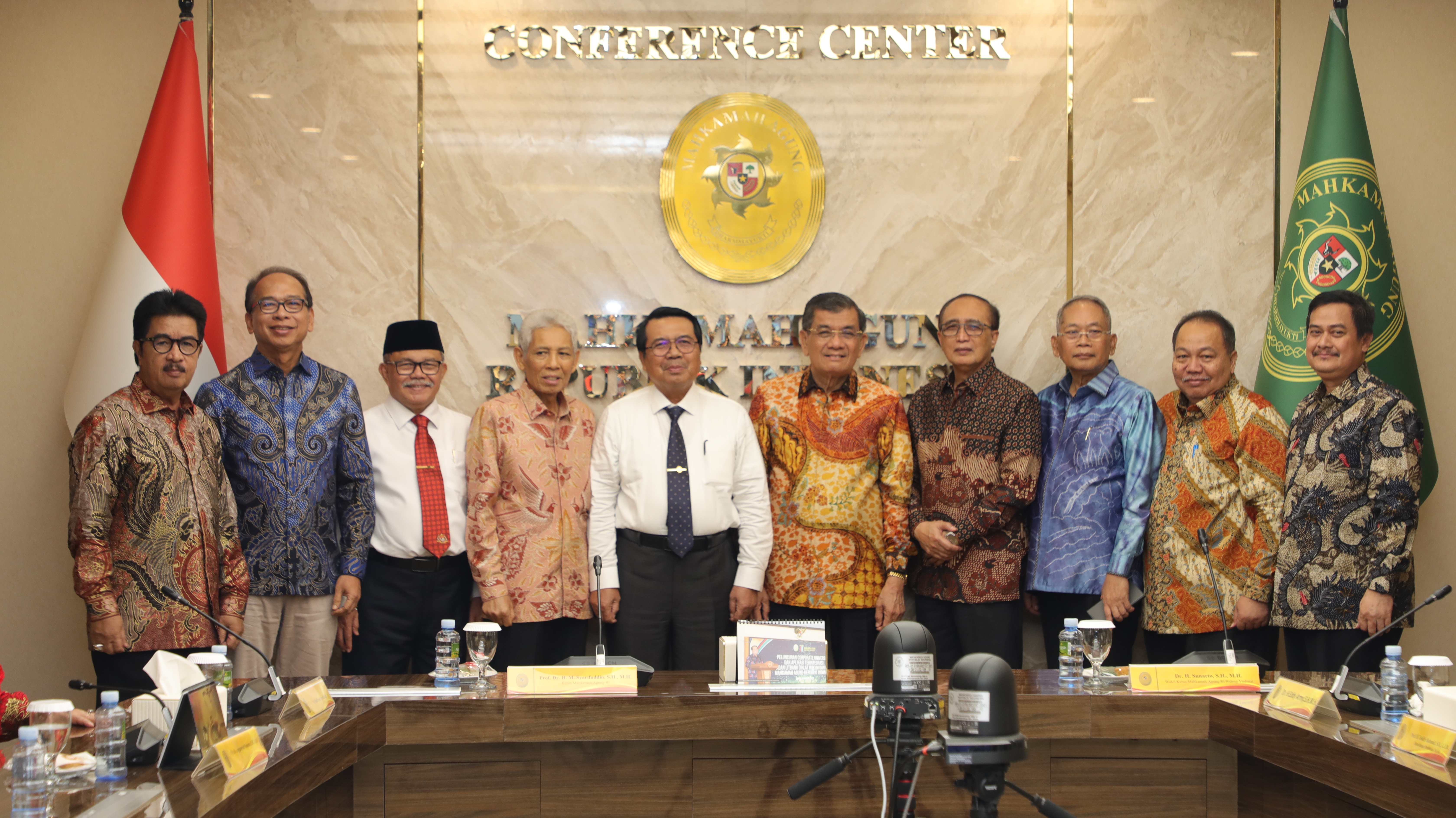 https://mahkamahagung.go.id/cms/media/12287 