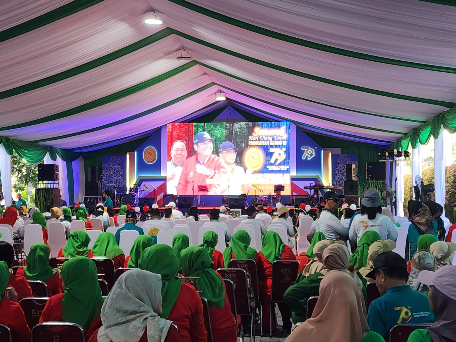 https://mahkamahagung.go.id/cms/media/12904 