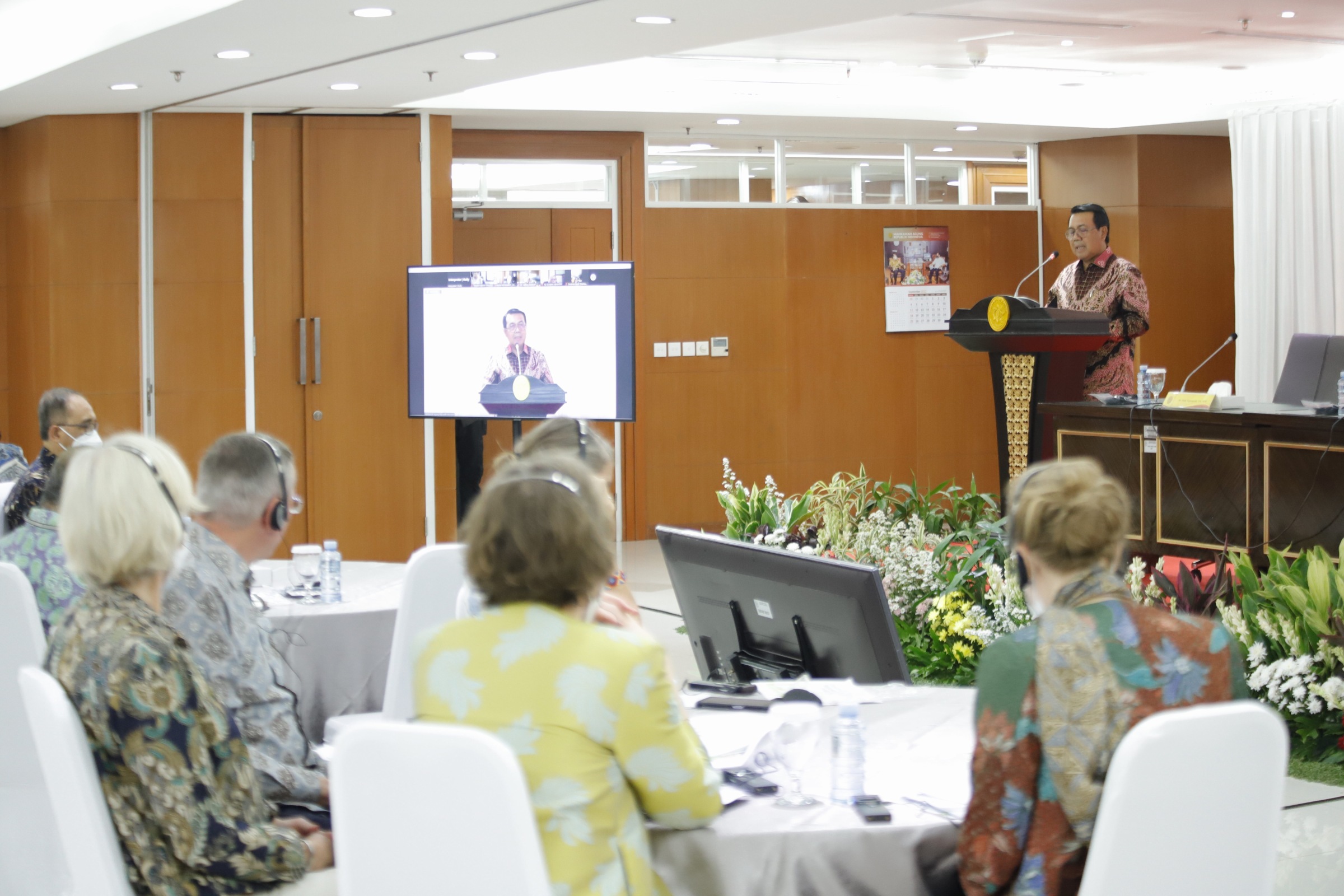 TERIMA DELEGASI HOGE RAAD KERAJAAN BELANDA, MAHKAMAH AGUNG DORONG PENGUATAN IMPLEMENTASI SISTEM KAMAR