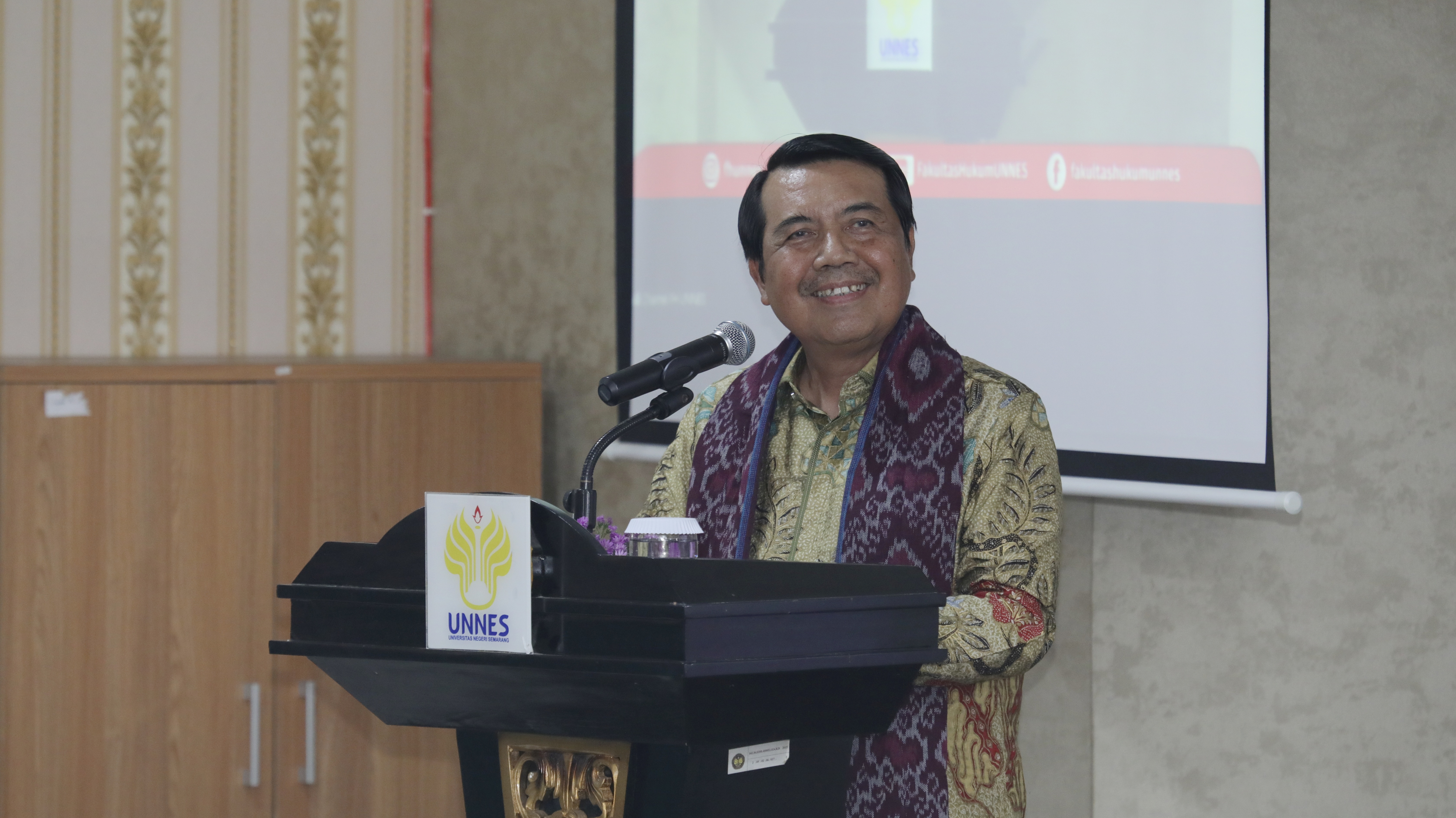 KULIAH UMUM DI UNIVERSITAS NEGERI SEMARANG, KETUA MA UNGKAP PELAYANAN PRIMA MAHKAMAH AGUNG MELALUI DIGITALISASI  PERADILAN