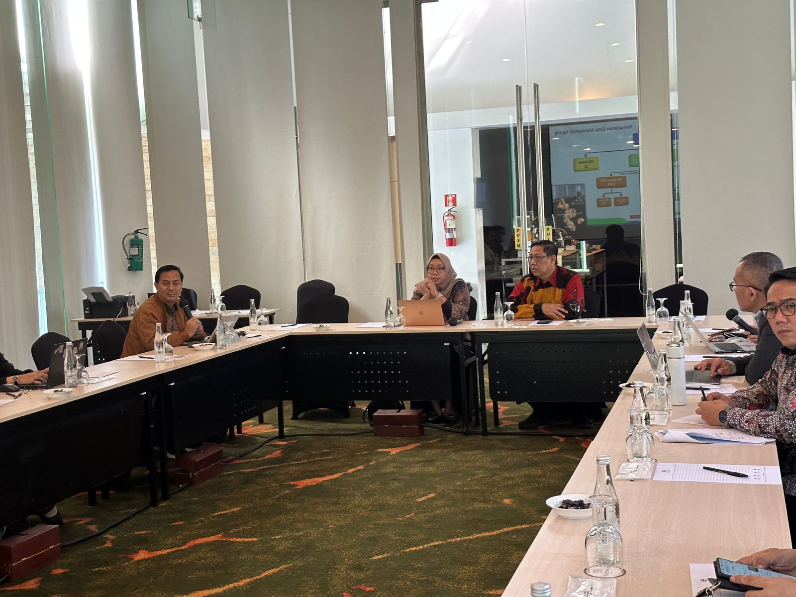 MAHKAMAH AGUNG DAN BPJS KESEHATAN SERTA DIDUKUNG IKAHI MELAKUKAN MONITORING DAN EVALUASI TERHADAP IMPLEMENTASI NOTA KESEPAHAMAN