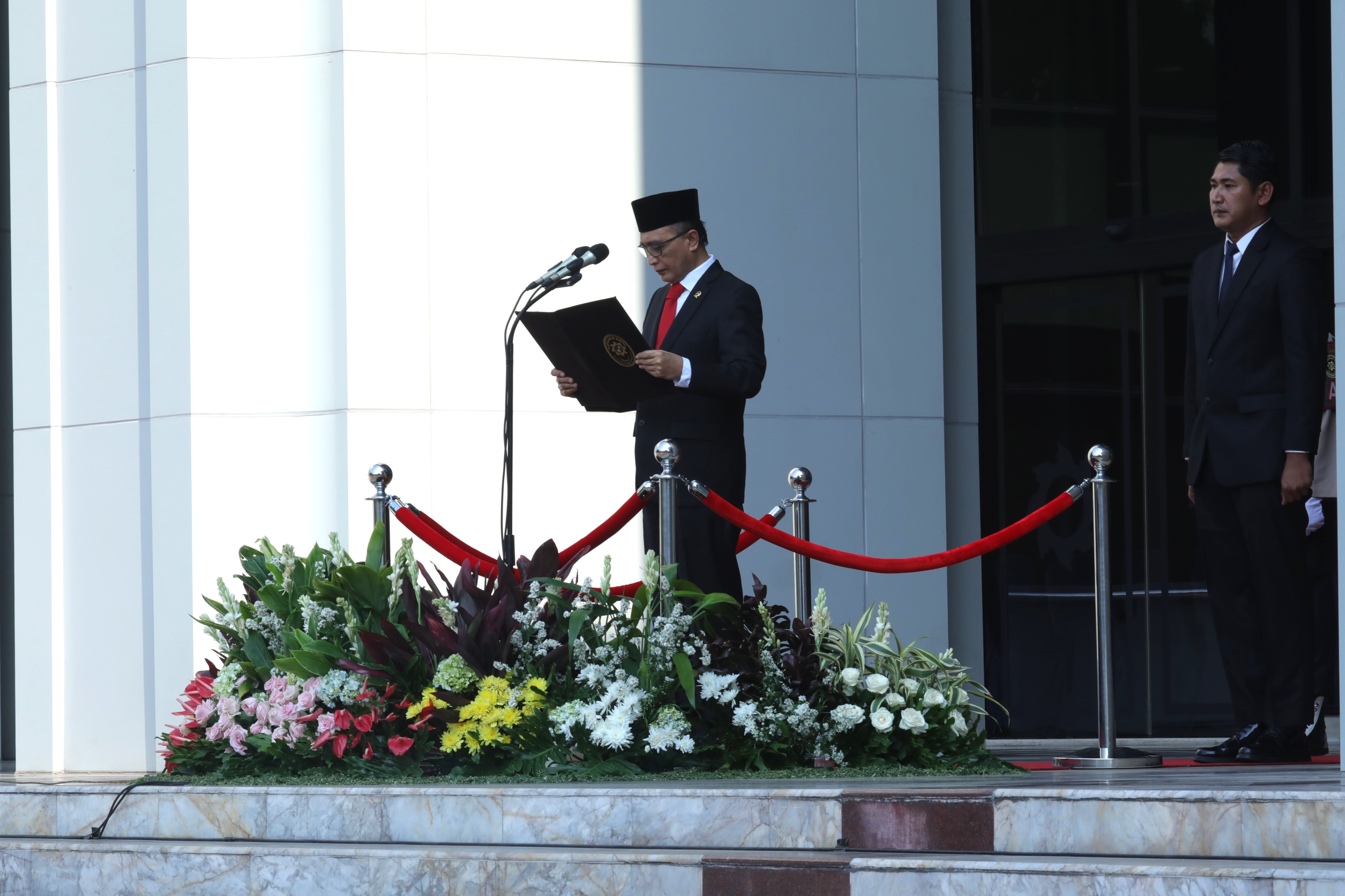 WAKIL KETUA MA BIDANG YUDISIAL MENJADI PEMBINA UPACARA HARI SUMPAH PEMUDA