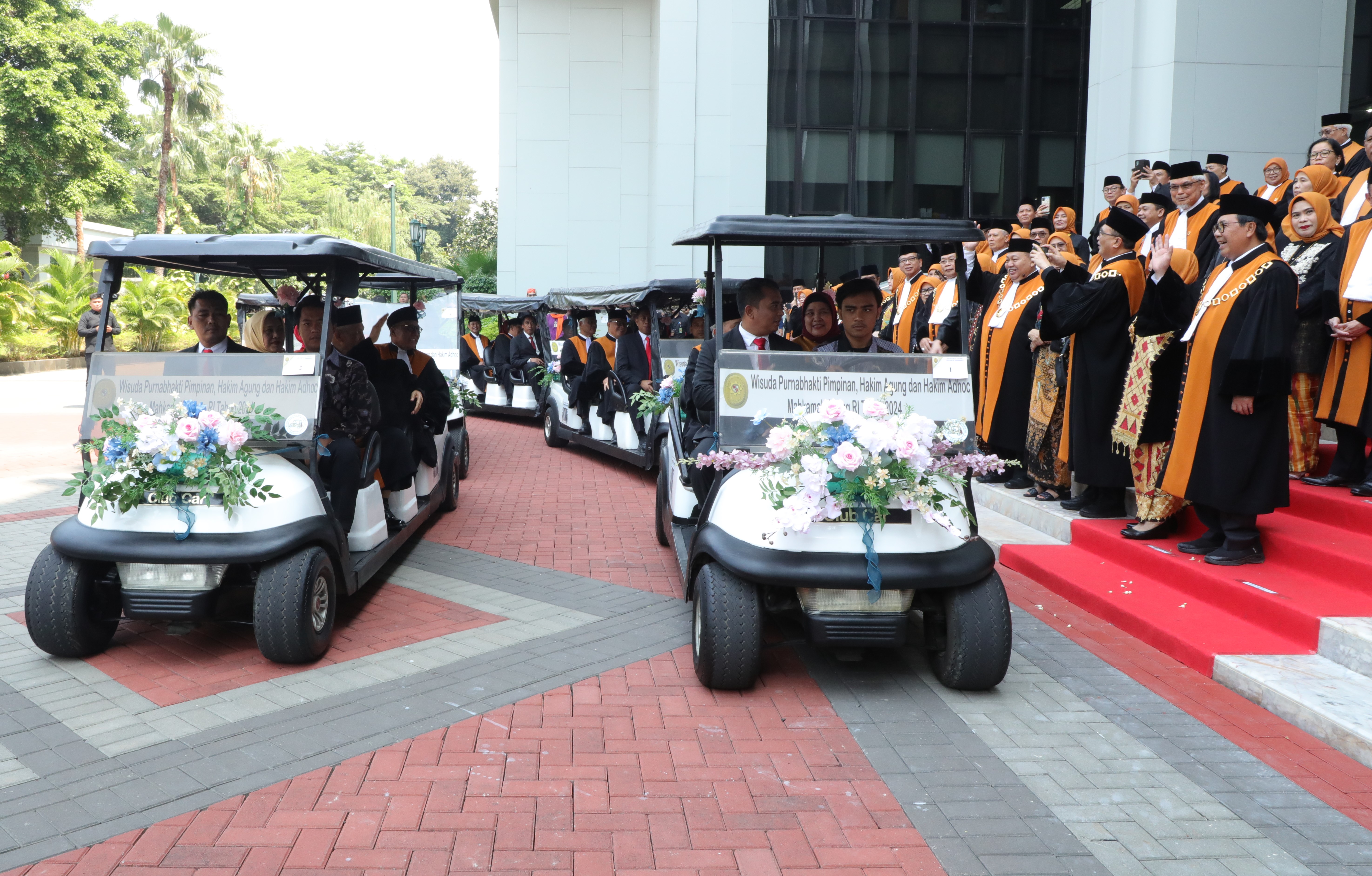 KETUA MAHKAMAH AGUNG MELEPAS BELASAN HAKIM YANG TELAH BERKONTRIBUSI BAGI DUNIA PERADILAN