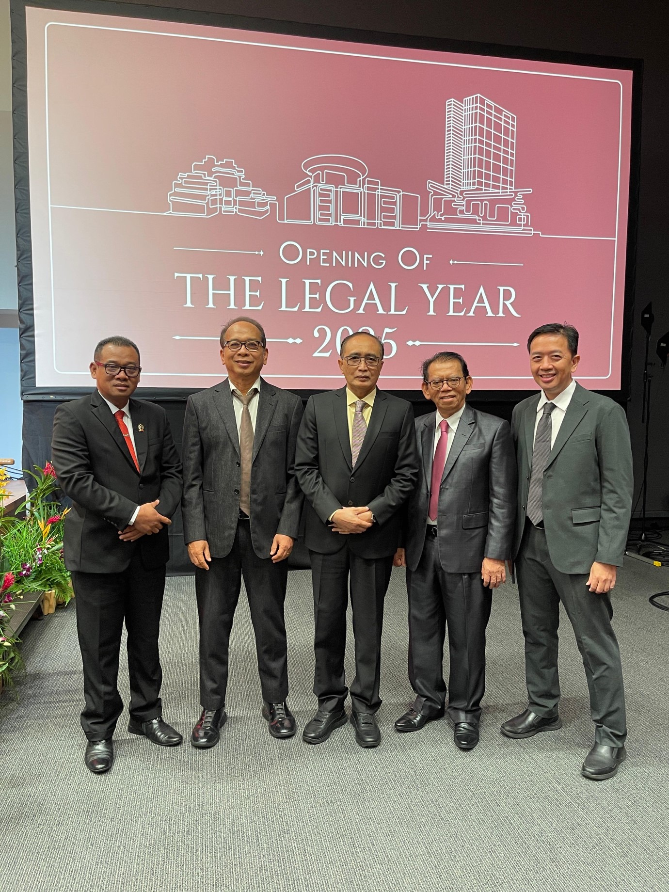 KETUA MAHKAMAH AGUNG RI HADIRI OPENING LEGAL YEAR SINGAPURA 2025