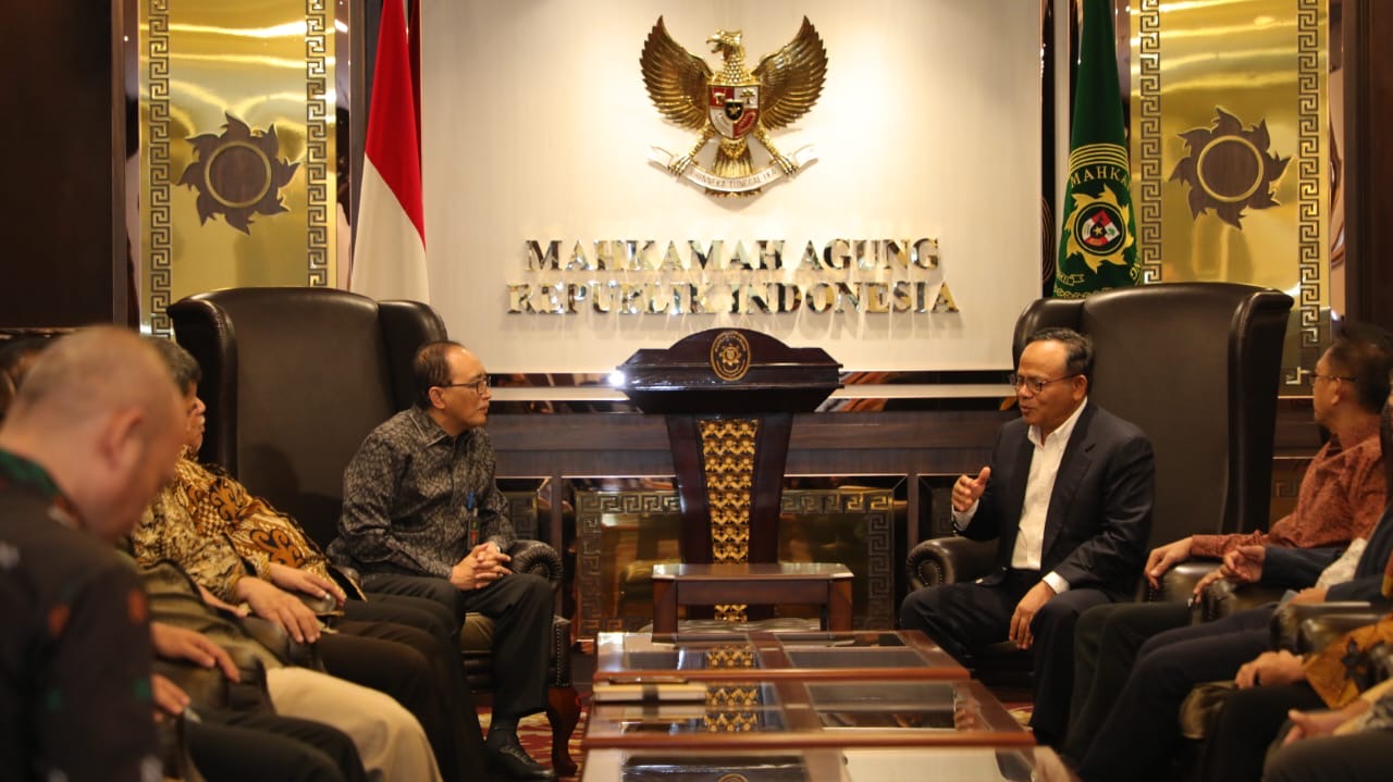 KETUA MAHKAMAH AGUNG TERIMA AUDIENSI KETUA DEWAN PERS PERIODE  2025–2028