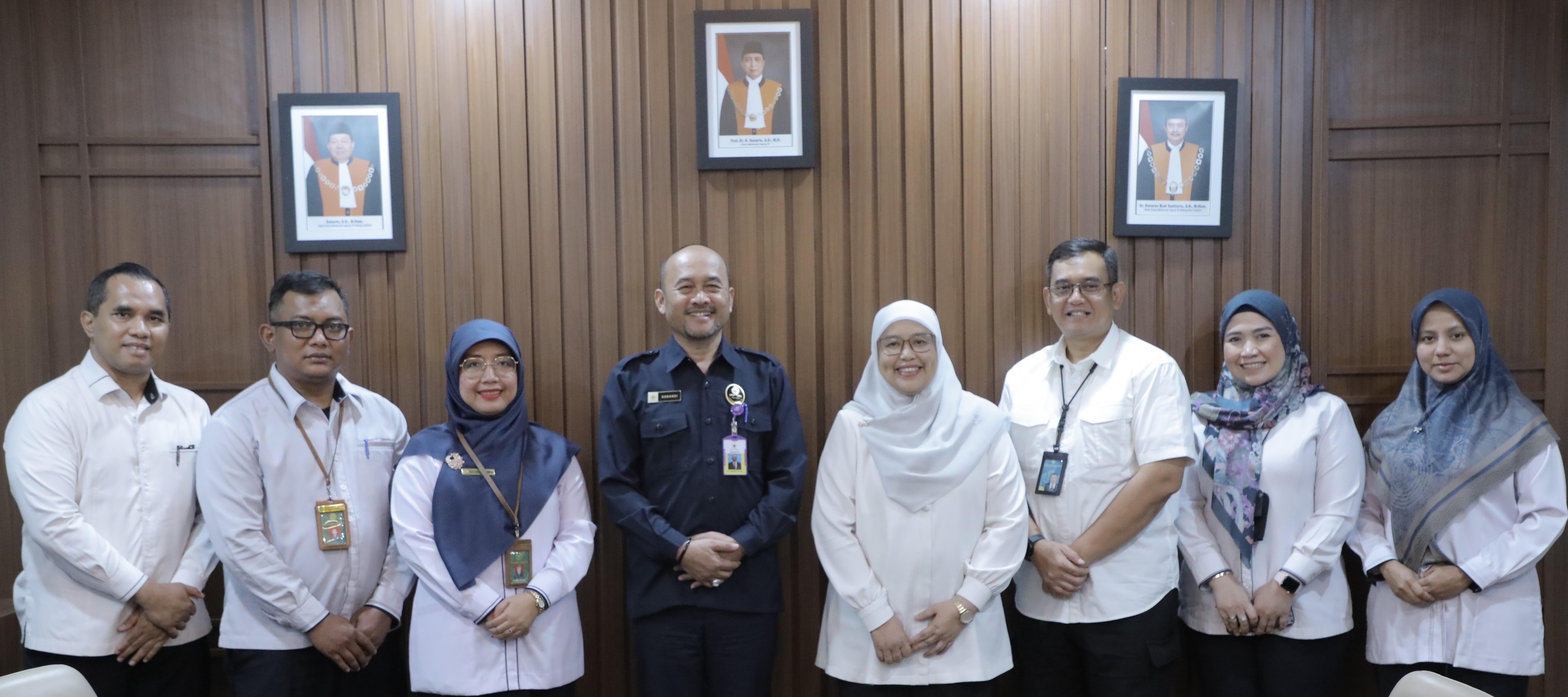 MAHKAMAH AGUNG DAN KEMENPKP BAHAS RUMAH BAGI HAKIM DAN APARATUR PERADILAN
