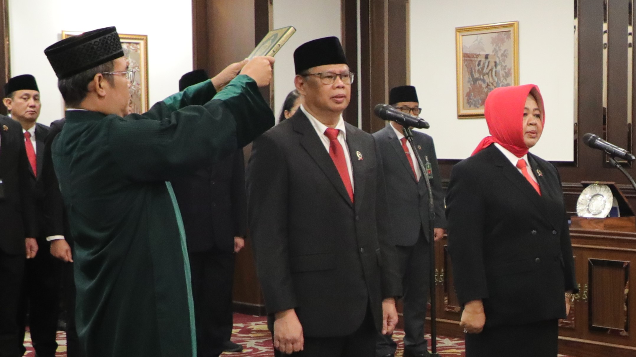 KETUA MAHKAMAH AGUNG LANTIK PANMUD PIDANA DAN PANMUD PIDSUS MA