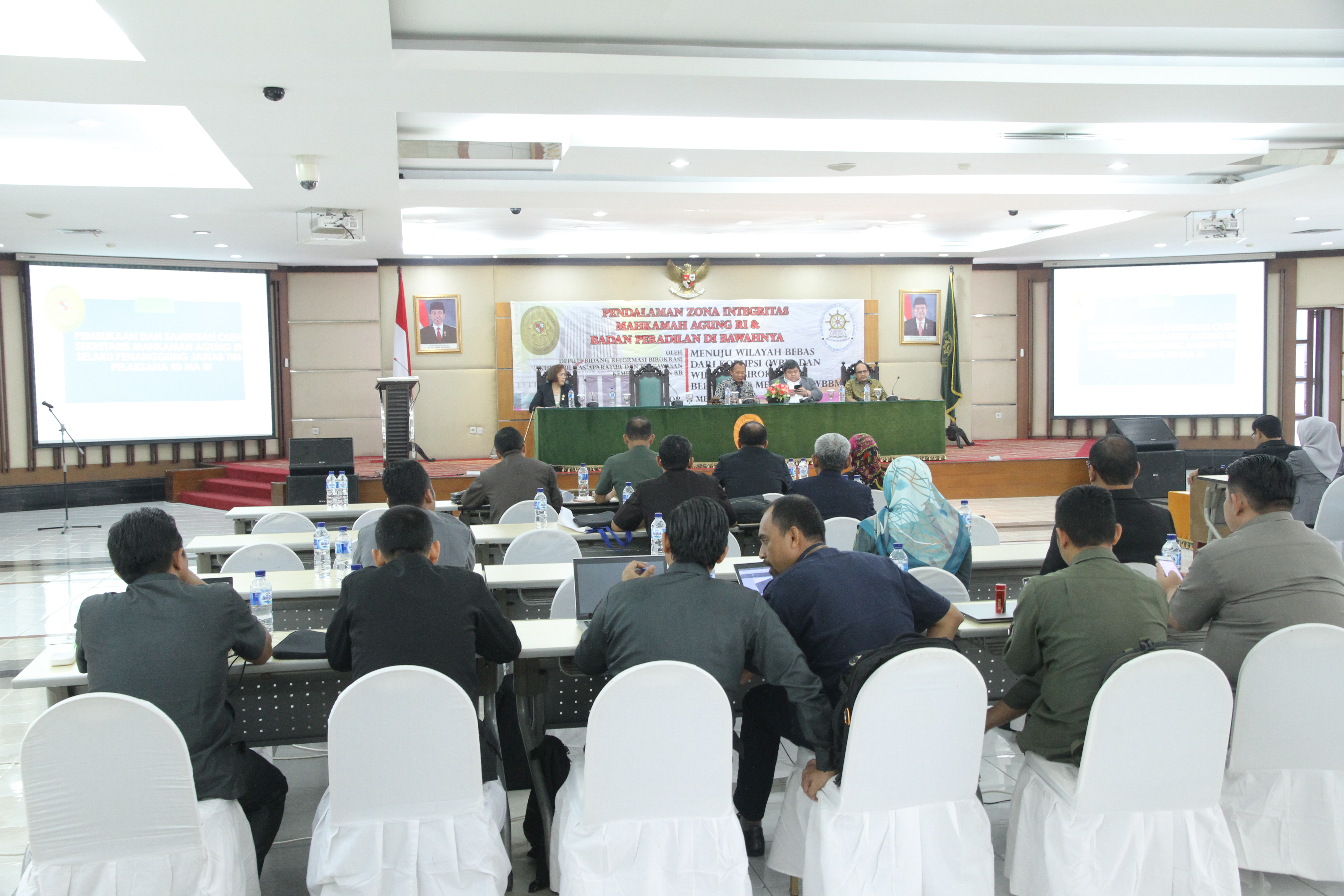 SEKRETARIS MAHKAMAH AGUNG :â€ REFORMASI BIROKRASI BUKAN SEKEDAR FORMALITAS, TETAPI PENINGKATAN LAYANAN KEPADA MASYARAKATâ€