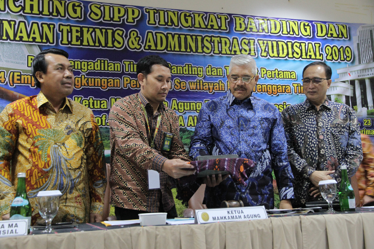 KETUA MAHKAMAH AGUNG LUNCURKAN SISTEM INFORMASI PENELUSURAN PERKARA (SIPP) TINGKAT BANDING VERSI 3.2.0