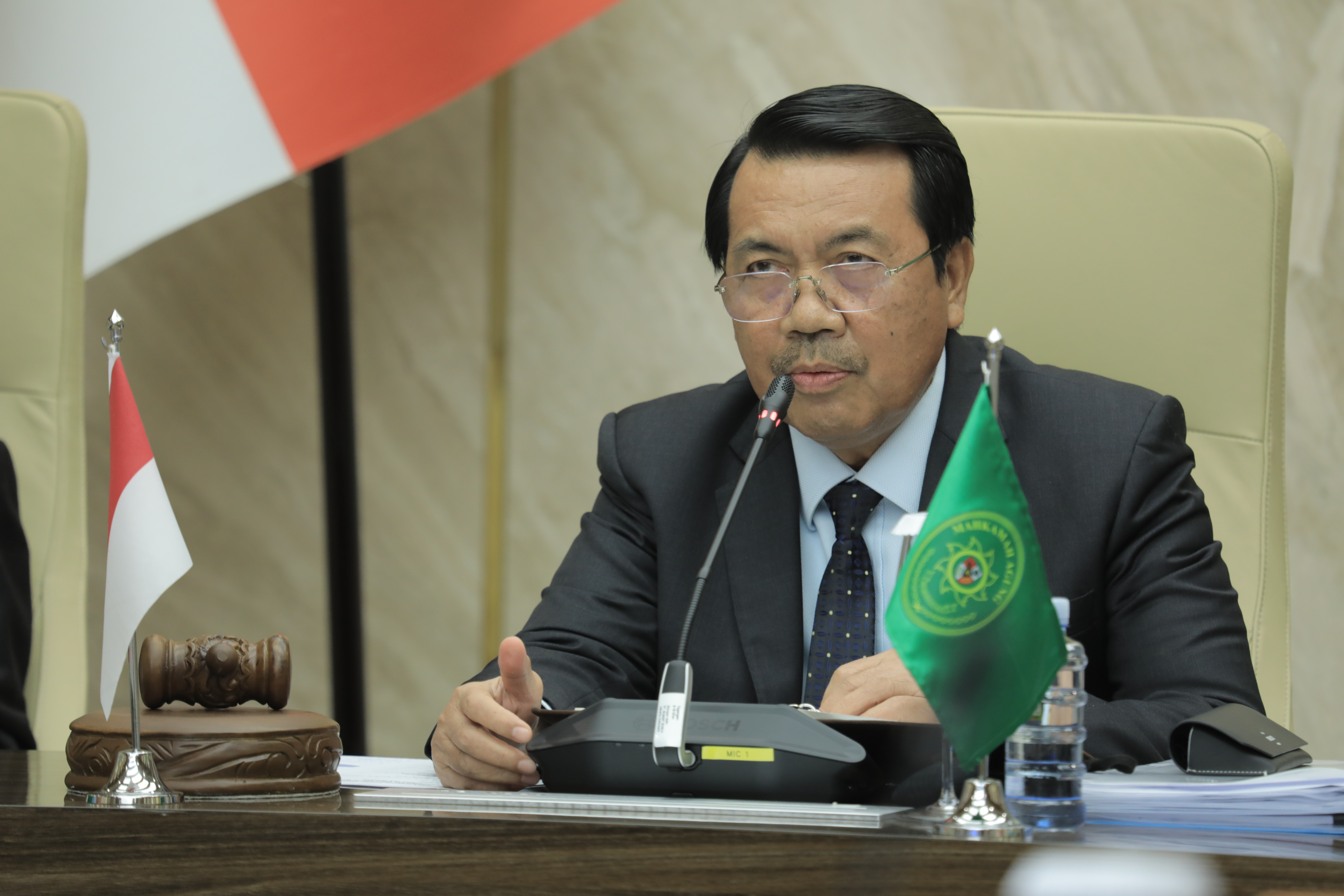 KETUA MAHKAMAH AGUNG HADIRI GOVERNING COUNCIL ALA KE 42